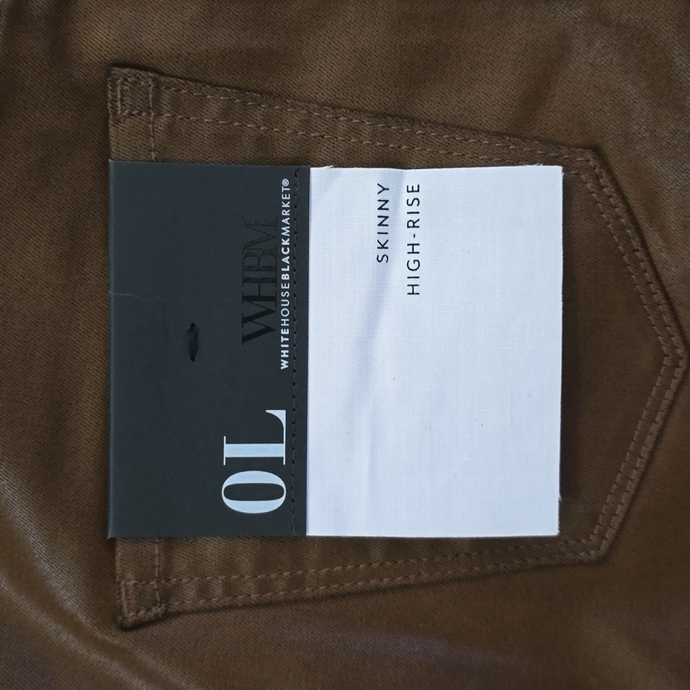 WHBM WHITE HOUSE BLACK MARKET    Vachetta Brown Faux Leather Skinny Jeans sz 0 L - Picture 5 of 9